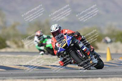 media/Jan-15-2026-Racers Edge (Thu) [[dfebeb70ab]]/2-A Group/Session 5 (Turn 5)/